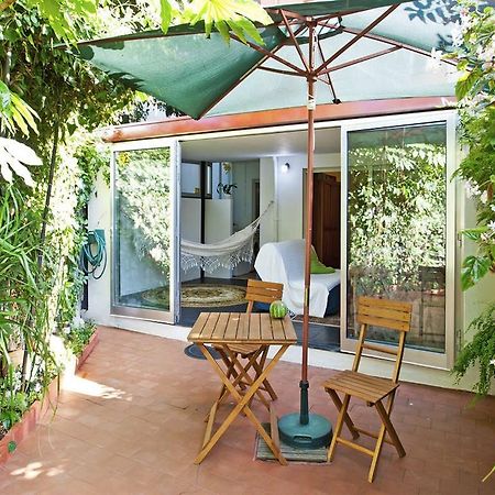 Apartment With Private Garden OOporto Esterno foto
